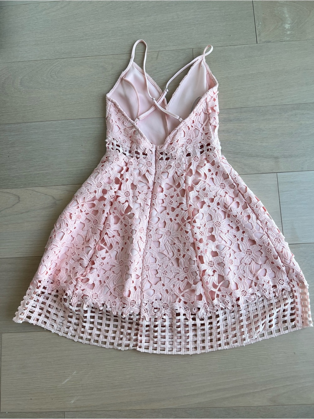 Lovers + Friends Women's Pink Lace Fit & Flare Dress size Small - Picture 3 of 3